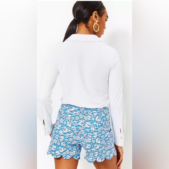 NWT NIB 5" Lilly Pulitzer Shorts Buttercup MidRise Blue Palm Beach Petals 16 - Picture 4 of 4